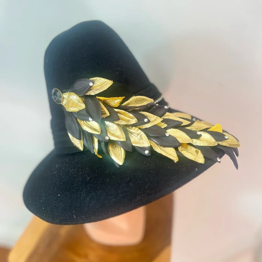 DEADSTOCK 90’s Vintage Black Wool Felt Fedora Gold Leaf Rhinestones Women's Hat - Picture 8 of 16